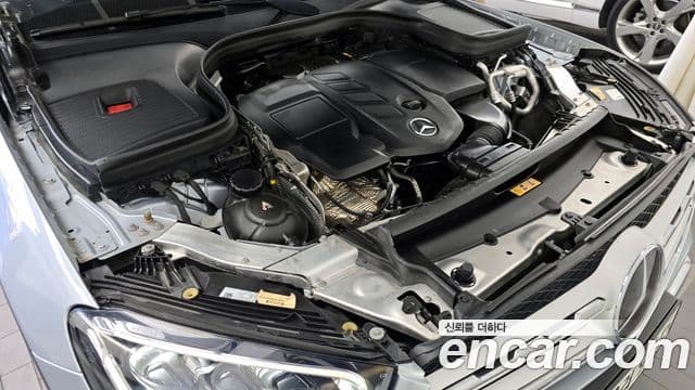 Mercedes-Benz GLC-Class 2022 — ფოტო 2/20