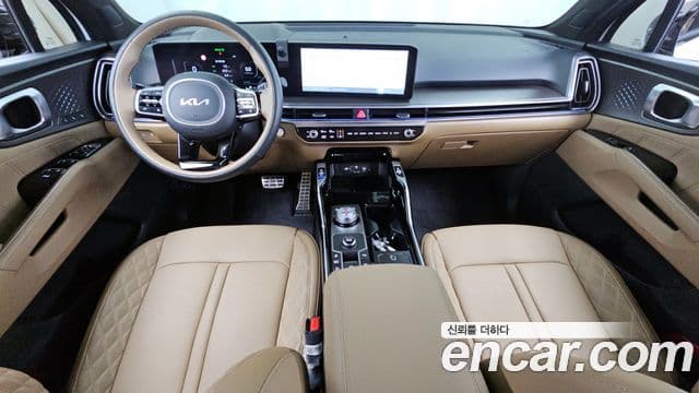 Kia Sorento 2023 — Şəkil 7/20