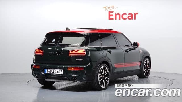 Mini Cooper S Clubman 2023 — ფოტო 2/20