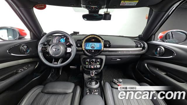 Mini Cooper S Clubman 2023 — ფოტო 7/20