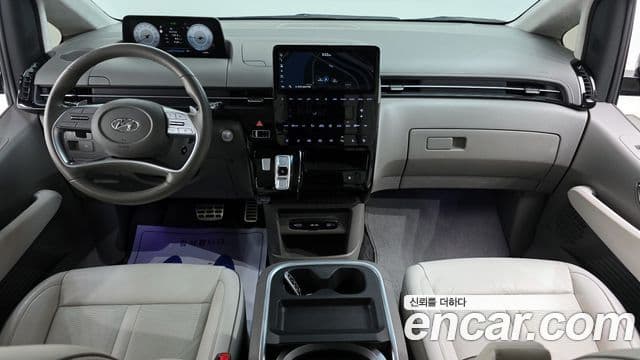 Hyundai Staria 2022 — Фото 7/20