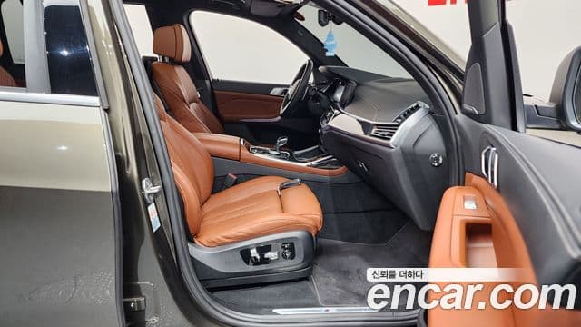 BMW X7 2022 — ფოტო 11/20