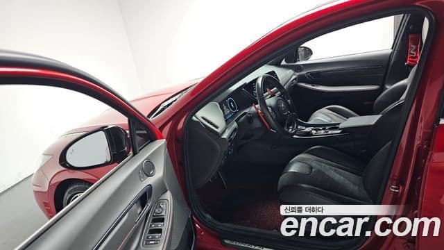 Hyundai Sonata 2020 — ფოტო 11/20