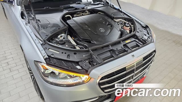 Mercedes-Benz S-Class 2021 — ფოტო 6/20