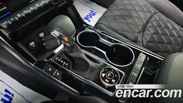 Kia Mohave The Master 2023 — Photo 9/20