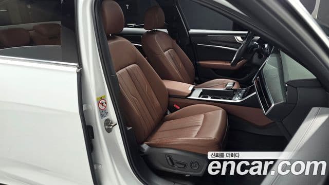 Audi A6 2021 — Şəkil 10/20