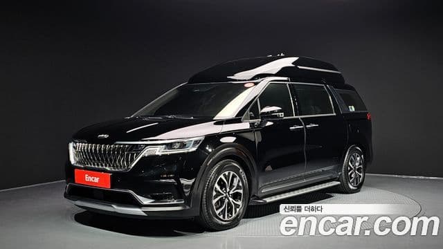 Kia Carnival 2021 — Фото 1/20