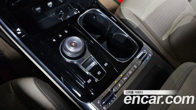 Kia Carnival 2021 — Фото 9/20