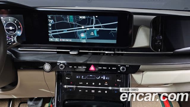 Kia Carnival 2021 — Фото 15/20