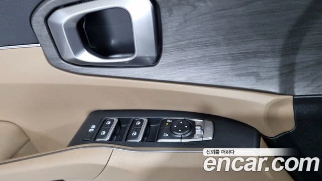Kia Sorento 2024 — Şəkil 17/20