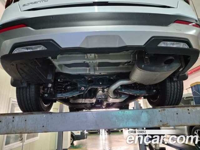 Kia Sorento 2024 — Şəkil 19/20