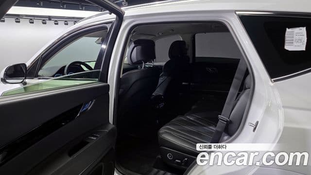 Genesis GV80 2021 — ფოტო 11/20