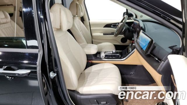 Kia Carnival 2021 — Şəkil 11/20
