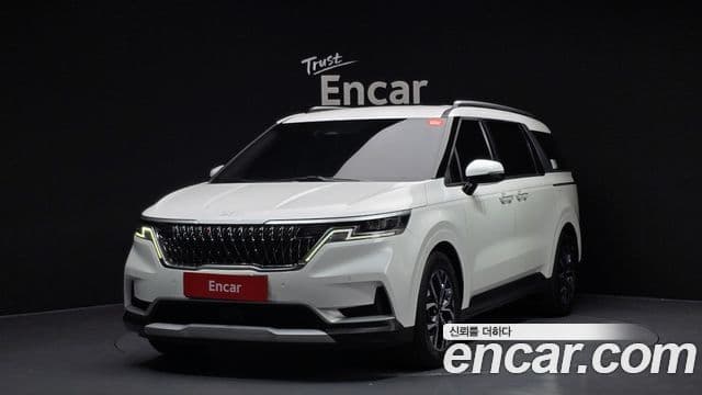 Kia Carnival 2021 — ფოტო 1/20