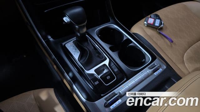 Kia Carnival 2021 — ფოტო 9/20
