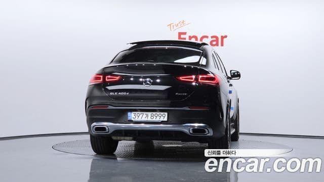 Mercedes-Benz GLE-Class 2021 — Фото 3/20