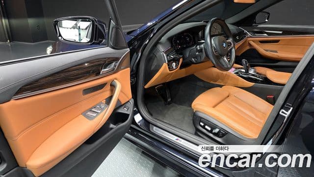 BMW 5 Series 2021 — Şəkil 2/20