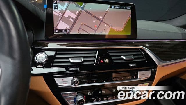 BMW 5 Series 2021 — Şəkil 5/20