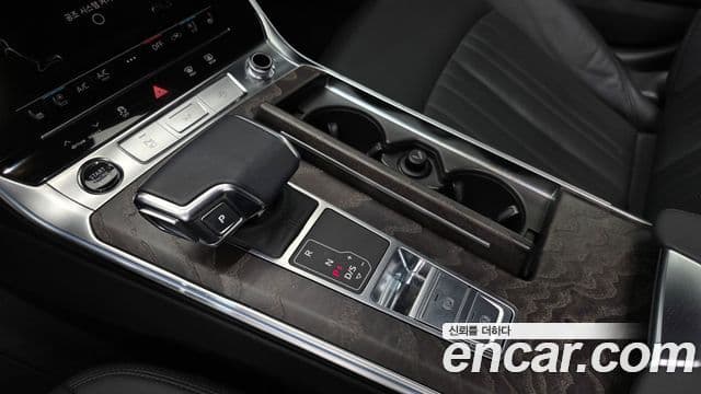 Audi A6 2022 — Şəkil 9/20