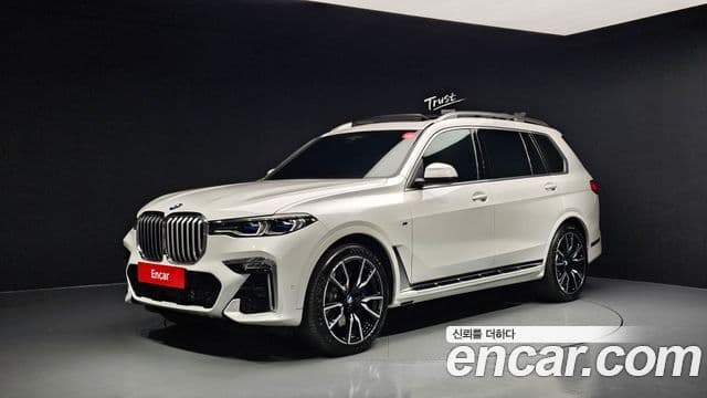 BMW X7 2022 — ფოტო 1/20