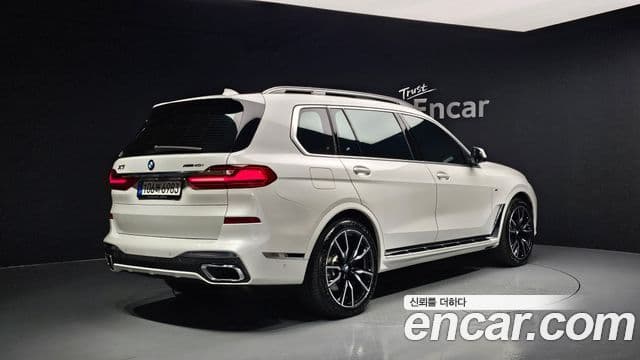 BMW X7 2022 — ფოტო 2/20