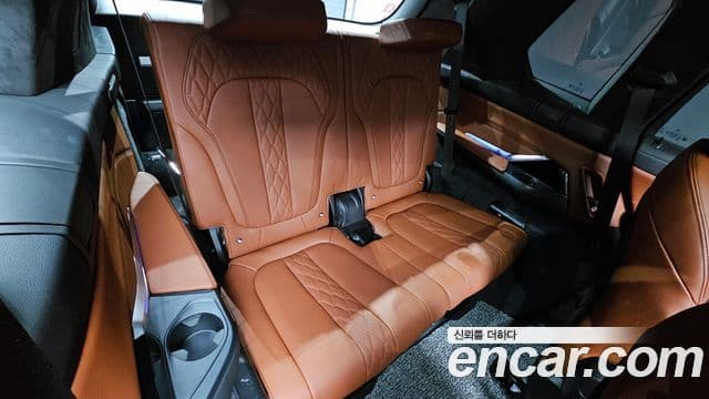BMW X7 2022 — ფოტო 12/20