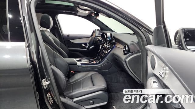 Mercedes-Benz GLC-Class 2022 — Şəkil 11/20