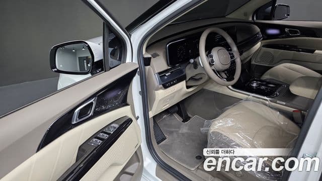 Kia Carnival 2022 — Şəkil 11/20