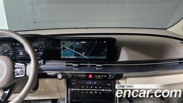 Kia Carnival 2022 — Şəkil 15/20