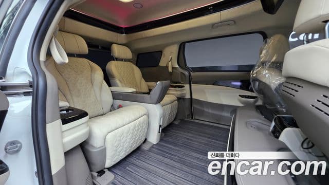 Kia Carnival 2022 — Şəkil 19/20