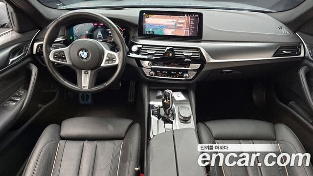 BMW 5 Series 2023 — ფოტო 6/20
