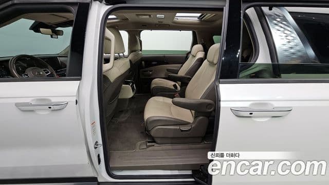 Kia Carnival 2020 — Şəkil 20/20