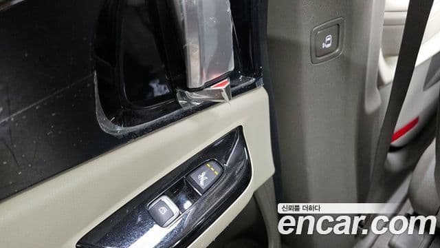 Kia Carnival 2020 — Şəkil 18/20