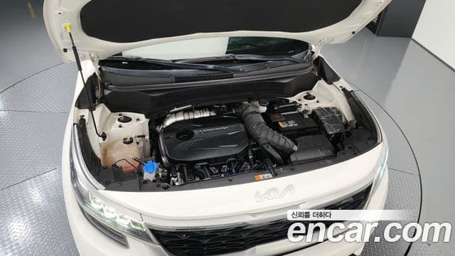 Kia Seltos 2022 — Şəkil 6/20