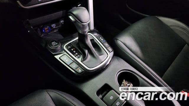 Kia Seltos 2022 — Şəkil 9/20