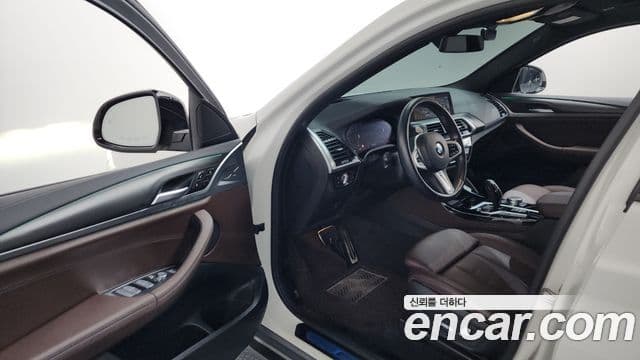 BMW X4 2021 — Şəkil 8/19