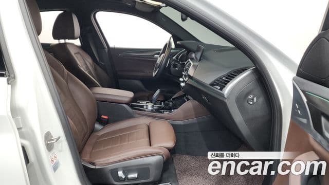 BMW X4 2021 — Şəkil 10/19