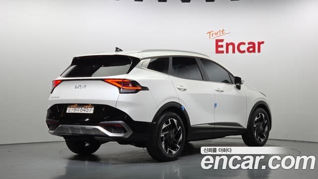 Kia Sportage 2022 — Şəkil 2/20
