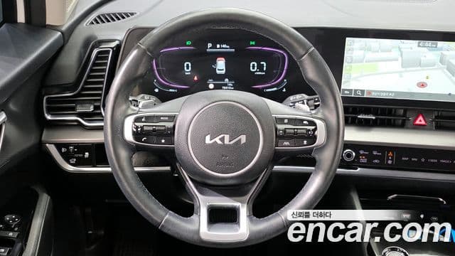 Kia Sportage 2022 — ფოტო 13/20