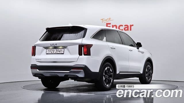 Kia Sorento 2024 — ფოტო 2/20