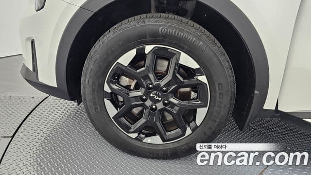 Kia Sorento 2024 — ფოტო 5/20