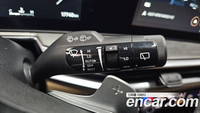 Kia Sorento 2024 — ფოტო 19/20