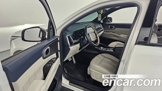 Kia Sorento 2023 — ფოტო 11/20