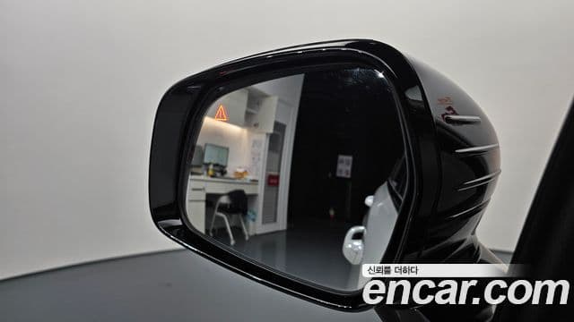 Kia Sorento 2023 — ფოტო 17/20