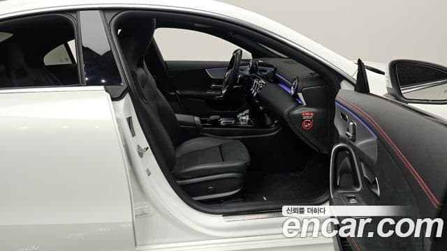 Mercedes-Benz CLA-Class 2022 — Şəkil 11/20