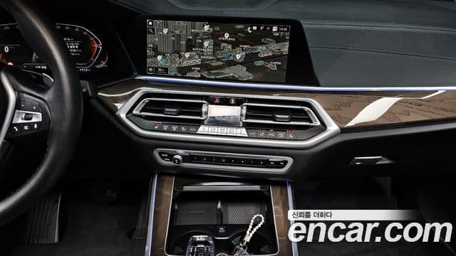 BMW X5 2022 — ფოტო 16/20