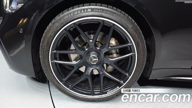 Mercedes-Benz AMG GT 2022 — Şəkil 8/20