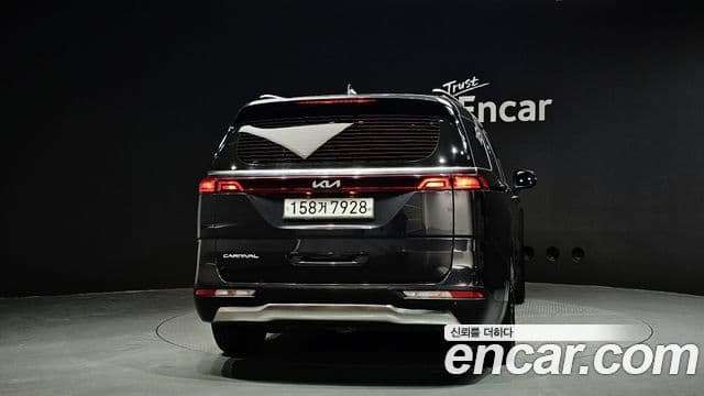 Kia Carnival 2022 — Фото 3/20