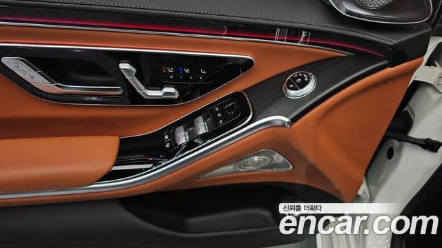 Mercedes-Benz S-Class 2022 — ფოტო 18/20