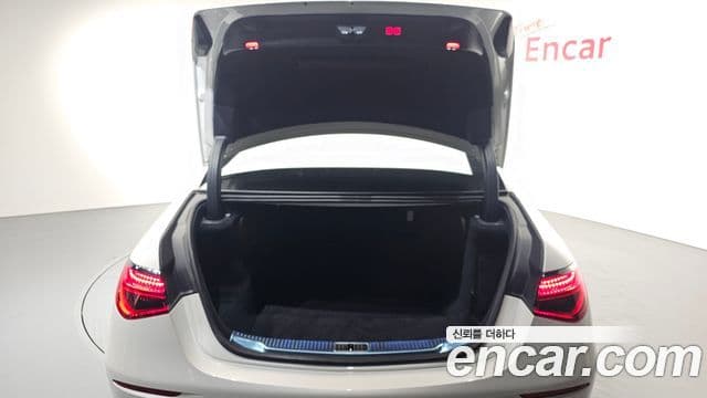 Mercedes-Benz S-Class 2022 — ფოტო 20/20